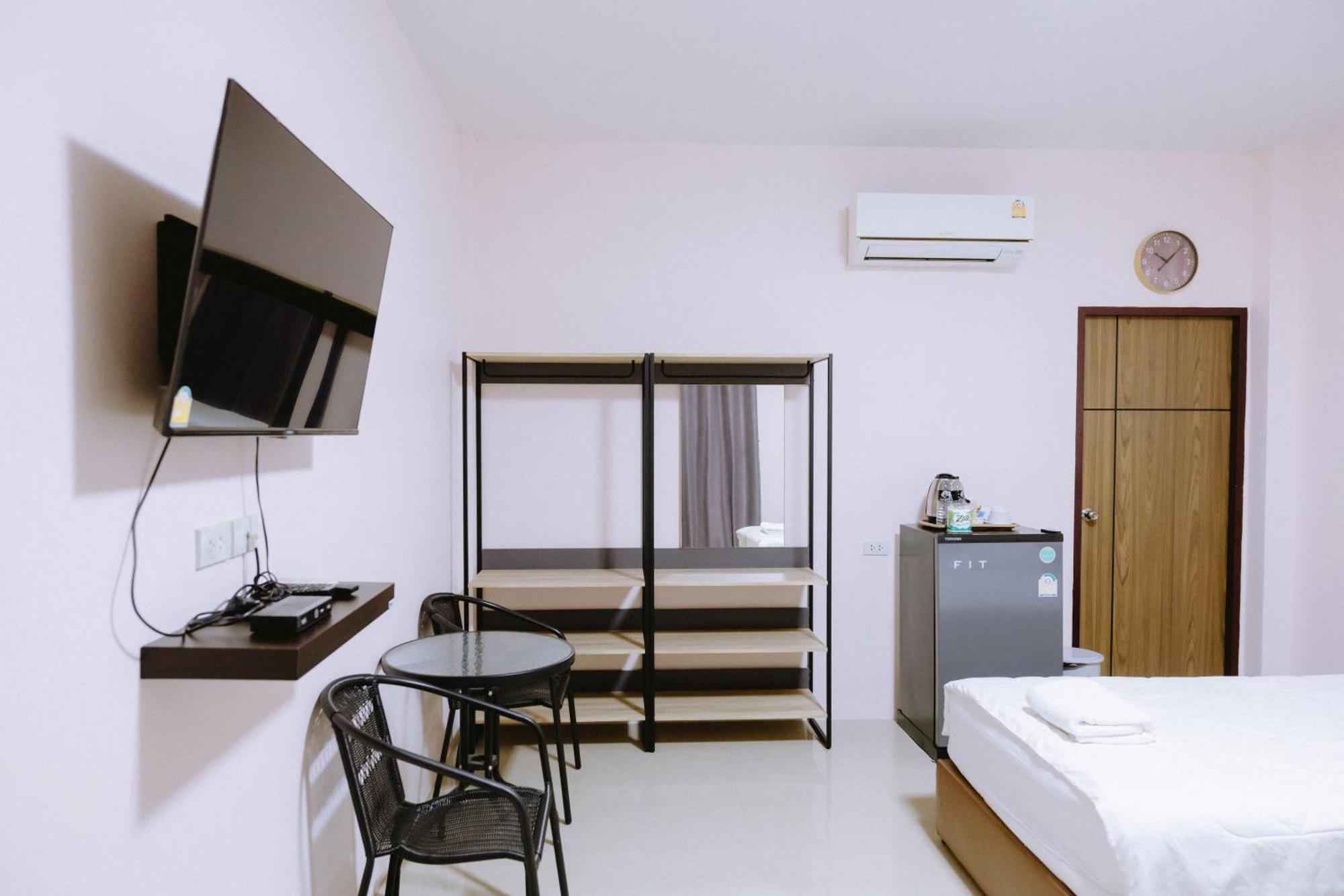 Peeranon Resort Накхоннайок Номер фото